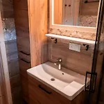 Pod Szczelincem 拉德库夫