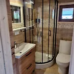 Pod Szczelincem 木屋 *