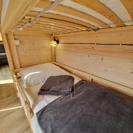 Pod Szczelincem Chalet *